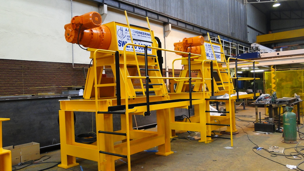 20 Ton Wagon Rotator - AJM Engineering Services - Lifting Equipment - designed & manufactured locally - ajm engineering services - lifting equipment - end carriages - crane components - lifting jacks - contact us - radio and controls - lifting industry - lifting equipment