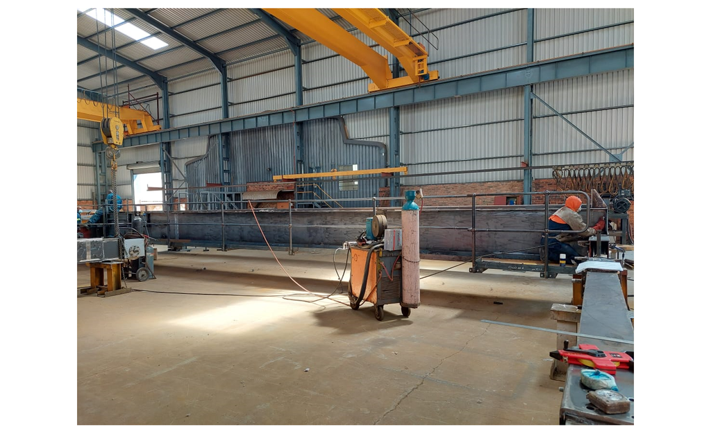 AJM Engineering Services - Lifting Equipment And Rail Equipment - designed & manufactured locally - ajm engineering services - lifting equipment - end carriages - crane components - lifting jacks - contact us - radio and controls - lifting industry - lifting equipment